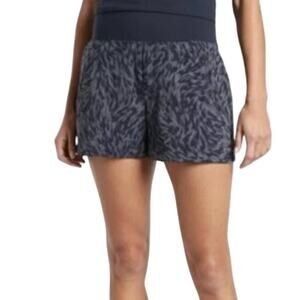Athleta Trekkie North Printed Short Women's Size 24 in New With Tags Condition